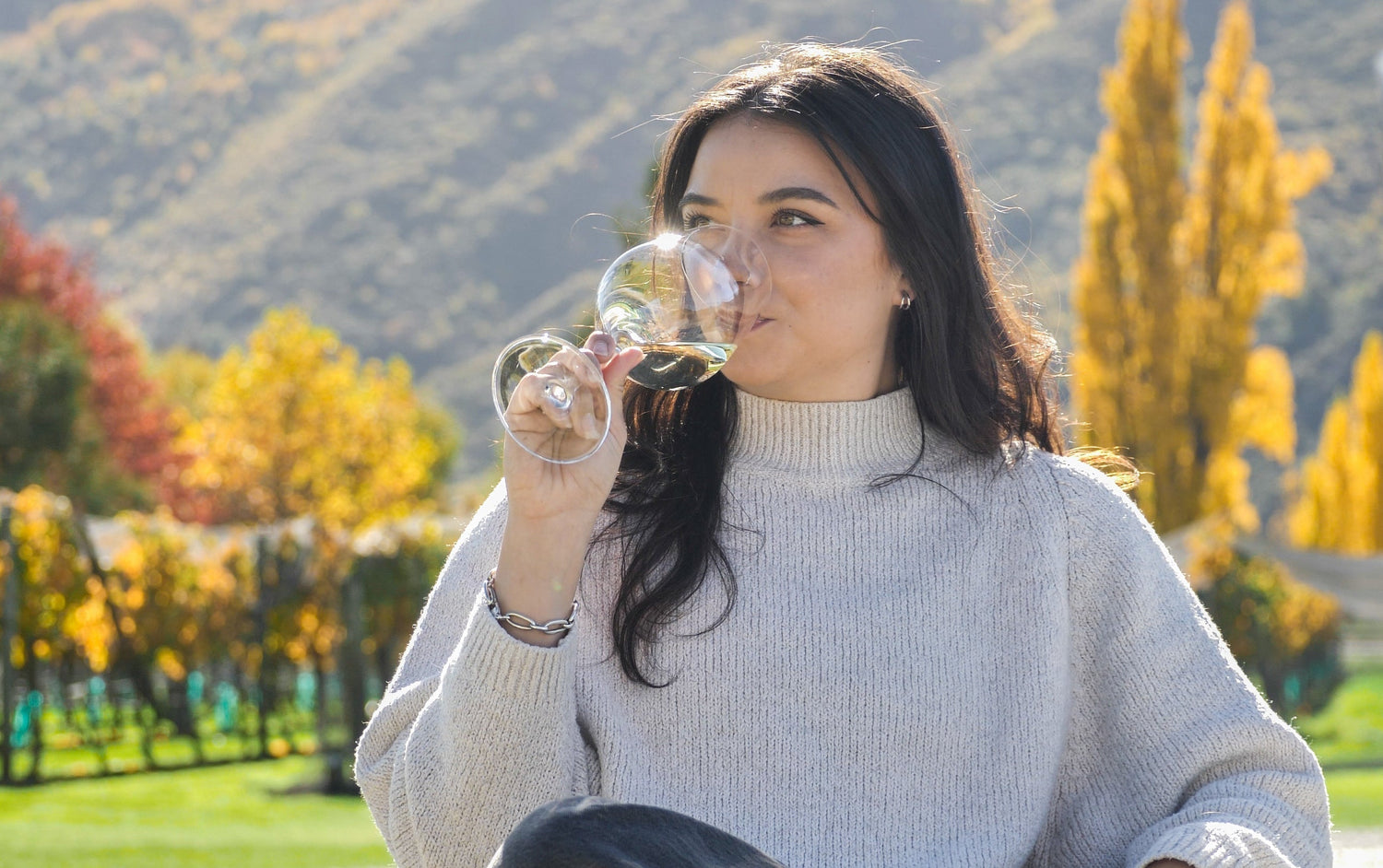 What to Wear on a Queenstown Wine Tour: Seasonal Tips for Wine Tasting by Bike or Car